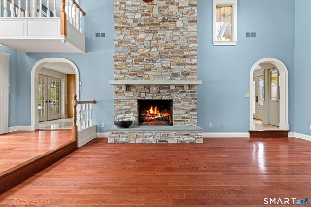 90 Hunting Hills Drive, Southington, CT 06489