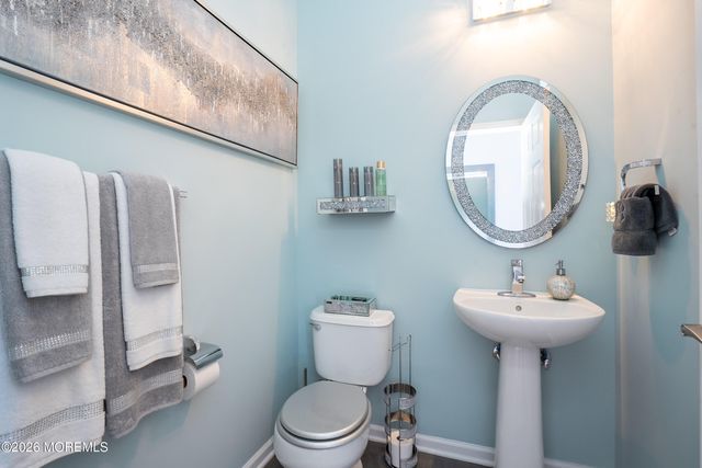 10 Nicole Court, Freehold, NJ 07728