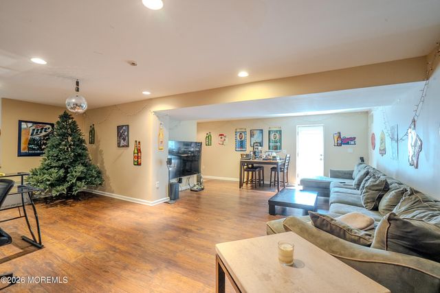 10 Nicole Court, Freehold, NJ 07728