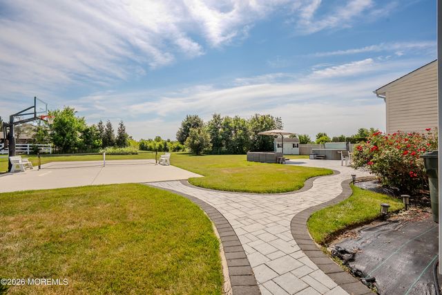 10 Nicole Court, Freehold, NJ 07728