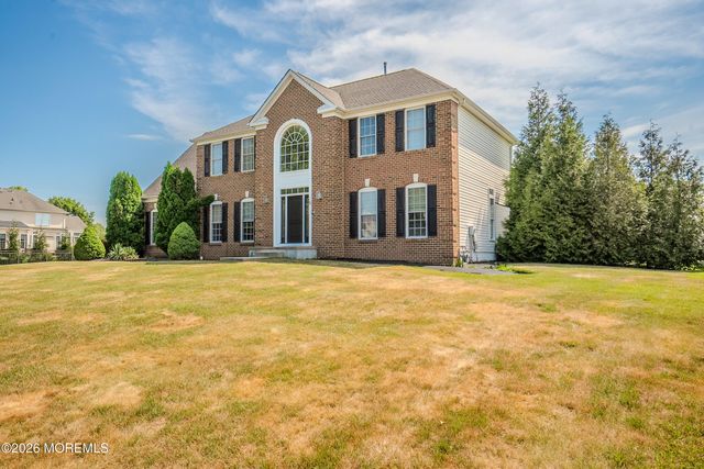 10 Nicole Court, Freehold, NJ 07728