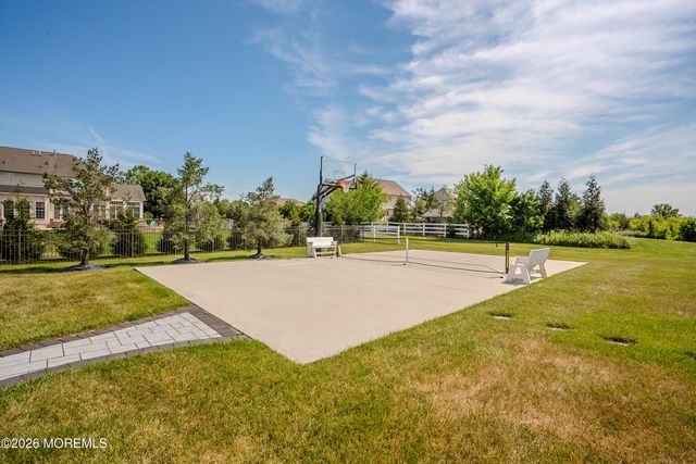 10 Nicole Court, Freehold, NJ 07728