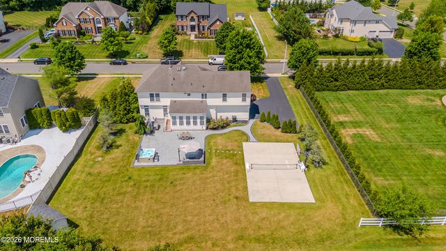 10 Nicole Court, Freehold, NJ 07728