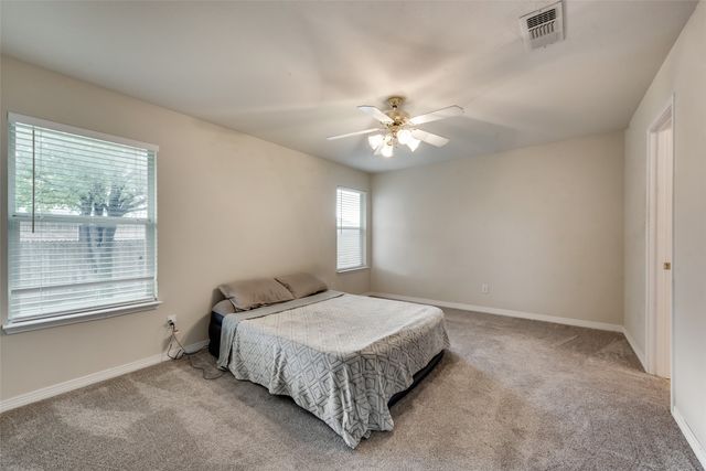 10505 Braewood Drive, Fort Worth, TX 76131