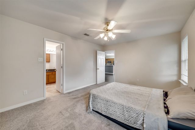 10505 Braewood Drive, Fort Worth, TX 76131