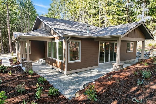 502 Lake of the Hills Loop, Sequim, WA 98382