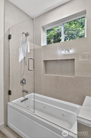 502 Lake of the Hills Loop, Sequim, WA 98382
