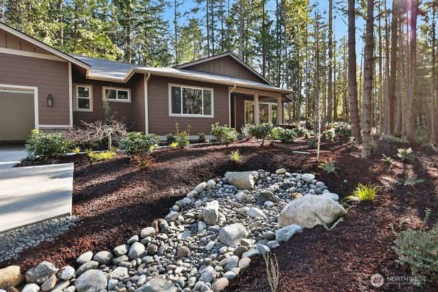 502 Lake of the Hills Loop, Sequim, WA 98382