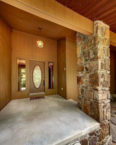 5 Westpark Drive, Heber Springs, AR 72543