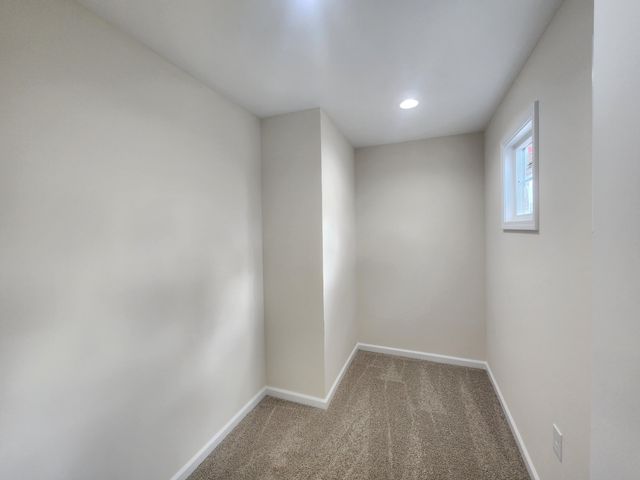 6137 Warren Newcomb DR, Radford, VA 24141