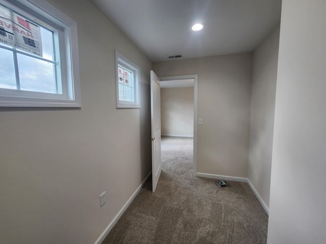 6137 Warren Newcomb DR, Radford, VA 24141