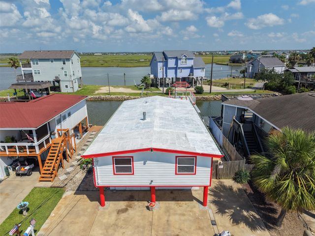 116 Bayou Vista Drive, Hitchcock, TX 77563