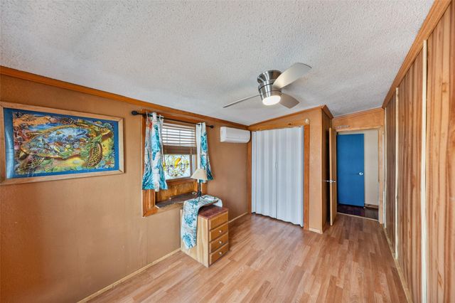 116 Bayou Vista Drive, Hitchcock, TX 77563
