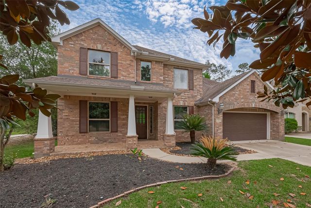 26 S Swanwick Place, The Woodlands, TX 77375