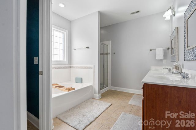 12613 Doster Avenue, Charlotte, NC 28277