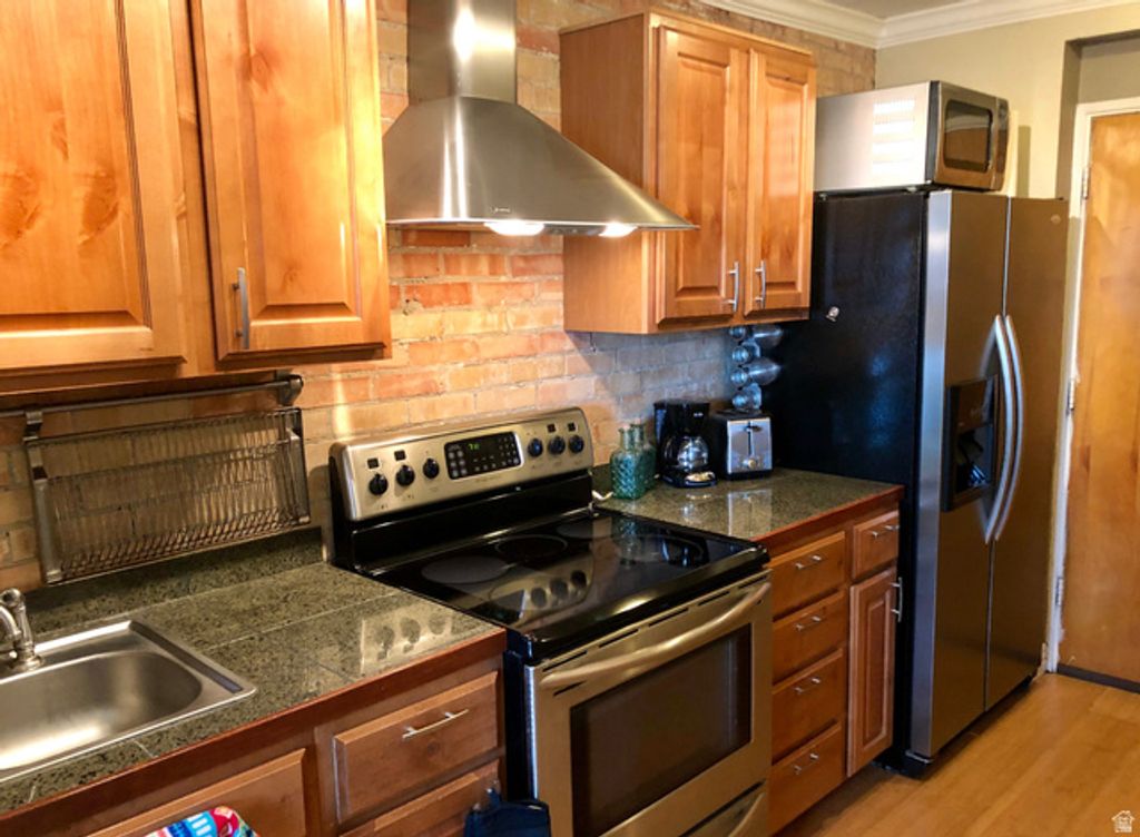 Image 3 of property listing at 130 S 1300 E #102, Salt Lake City, UT 84102