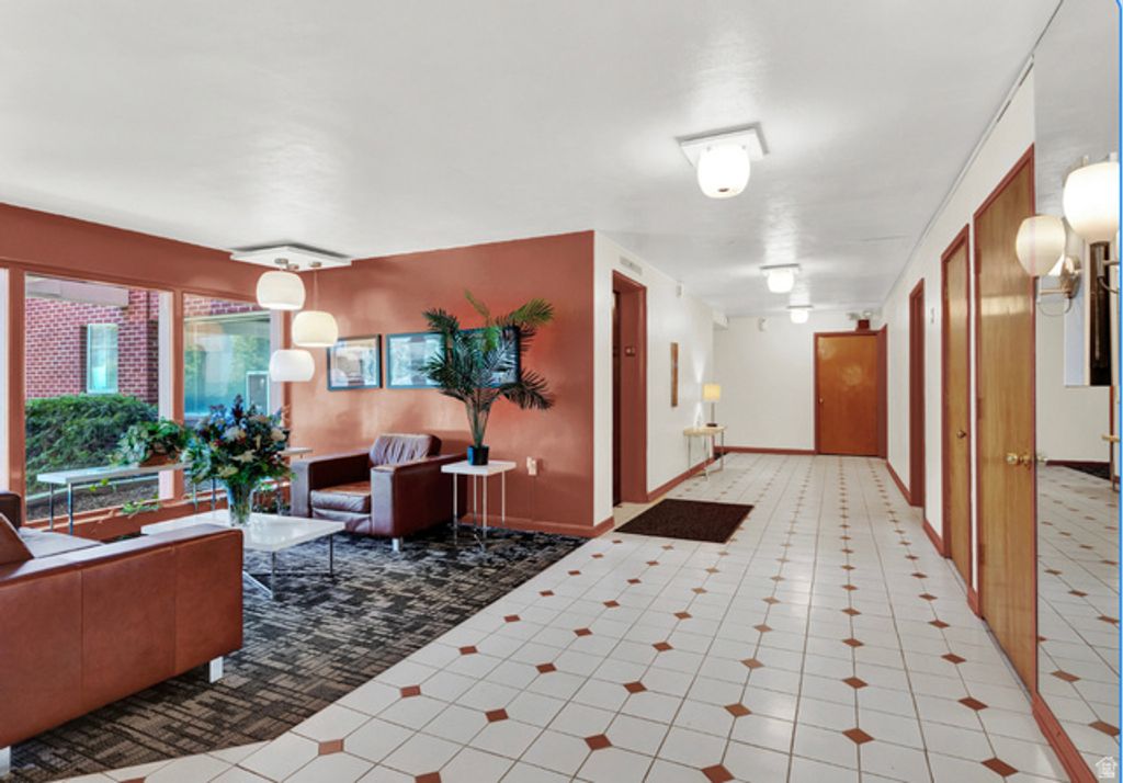 Image 21 of property listing at 130 S 1300 E #102, Salt Lake City, UT 84102