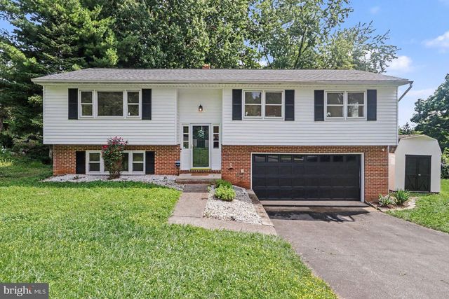 1706 PATRICIA CT, Mechanicsburg, PA 17055