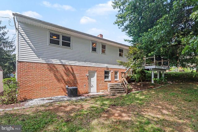 1706 PATRICIA CT, Mechanicsburg, PA 17055