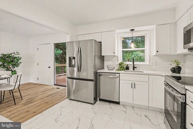 1706 PATRICIA CT, Mechanicsburg, PA 17055
