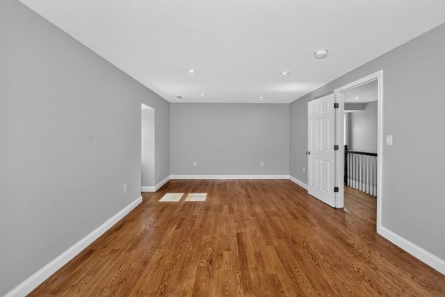 63 Perrin 2, Boston, MA 02119