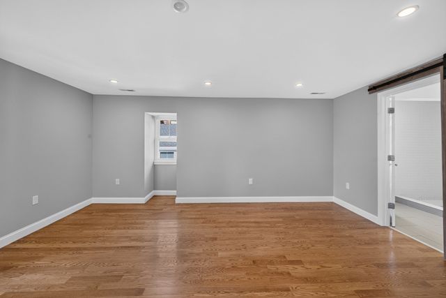 63 Perrin 2, Boston, MA 02119