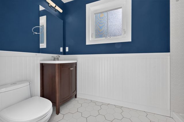63 Perrin 2, Boston, MA 02119