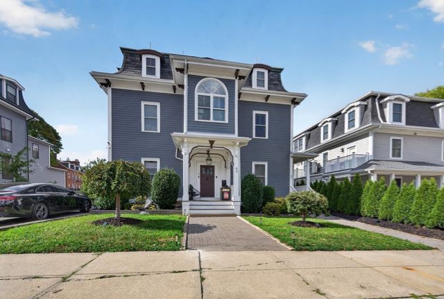 63 Perrin 2, Boston, MA 02119