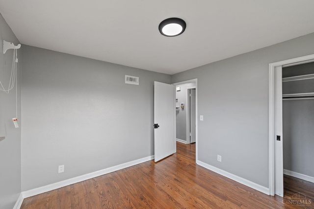 5611 Glengate Lane, Cincinnati, OH 45212