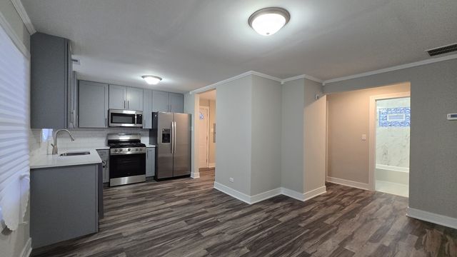 17092 Jodave Avenue, Hazel Crest, IL 60429