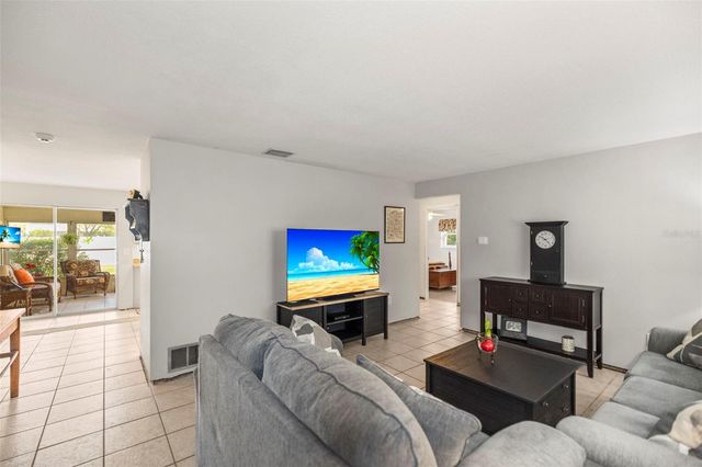 54 NICHOLAS DRIVE, Dunedin, FL 34698