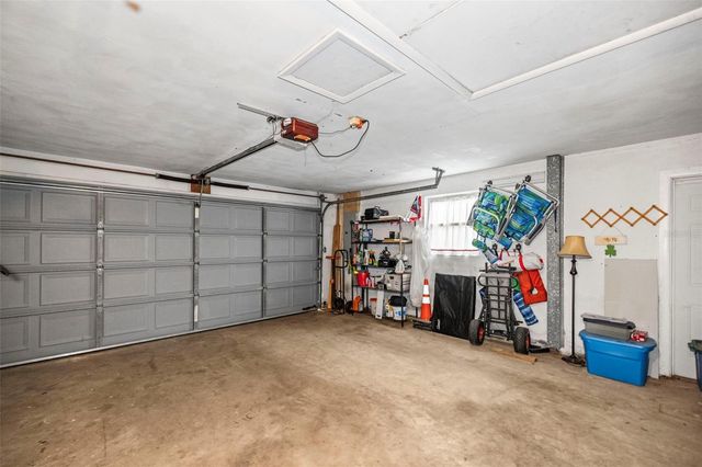 54 NICHOLAS DRIVE, Dunedin, FL 34698