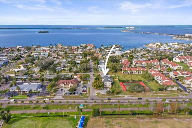 54 NICHOLAS DRIVE, Dunedin, FL 34698