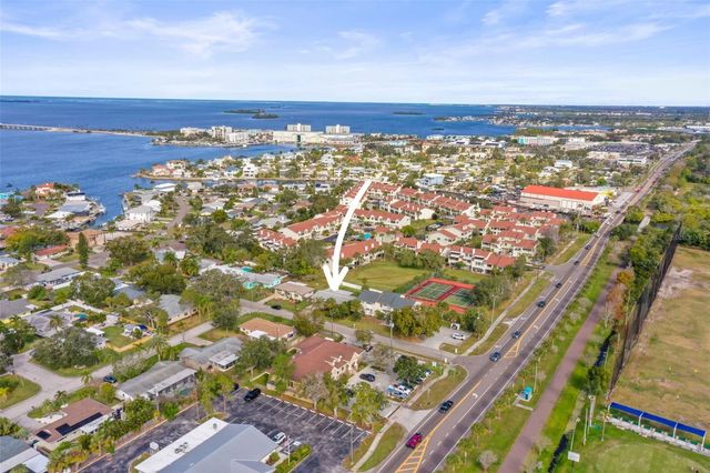 54 NICHOLAS DRIVE, Dunedin, FL 34698