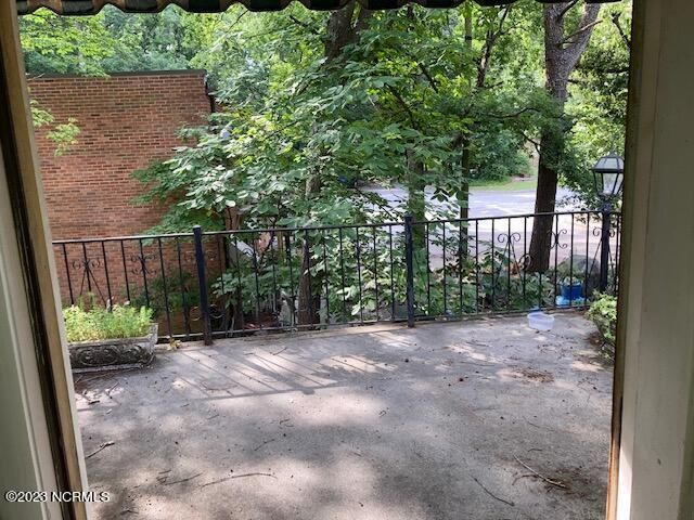 1302 E Fourteenth Street 1g, Greenville, NC 27858
