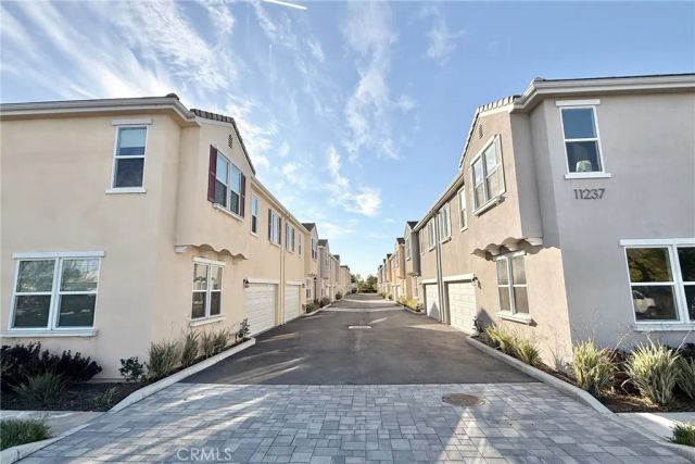 11237 Gladhill Road 12, Whittier, CA 90604