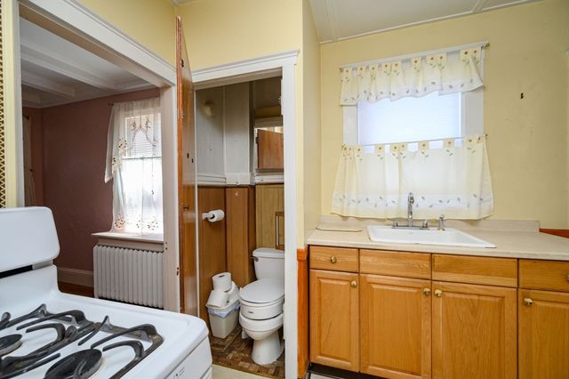2 Harbell Ter, Boston, MA 02122