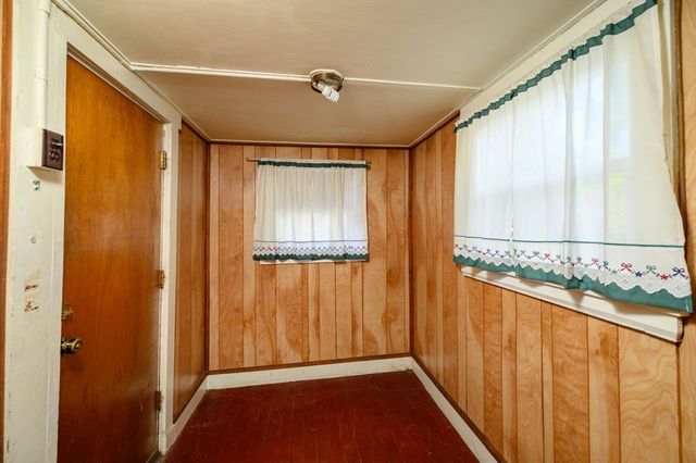 2 Harbell Ter, Boston, MA 02122
