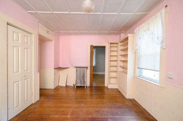 2 Harbell Ter, Boston, MA 02122