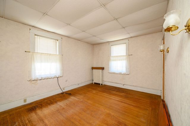 2 Harbell Ter, Boston, MA 02122