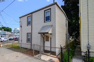 2 Harbell Ter, Boston, MA 02122