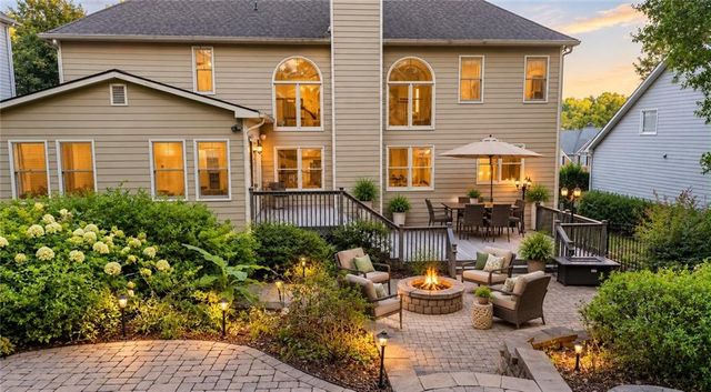 275 Gladeside Path, Johns Creek, GA 30024