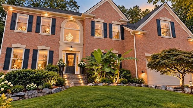 275 Gladeside Path, Johns Creek, GA 30024