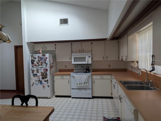 252 SHADY OAKS CIRCLE, Lake Mary, FL 32746
