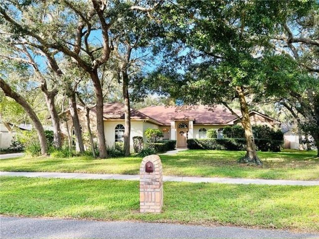 252 SHADY OAKS CIRCLE, Lake Mary, FL 32746