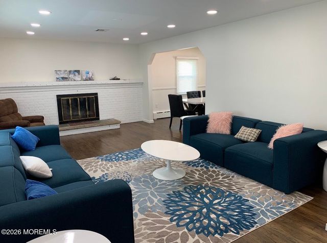 135 Ampere Avenue, Oakhurst, NJ 07755