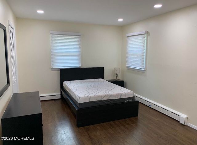 135 Ampere Avenue, Oakhurst, NJ 07755