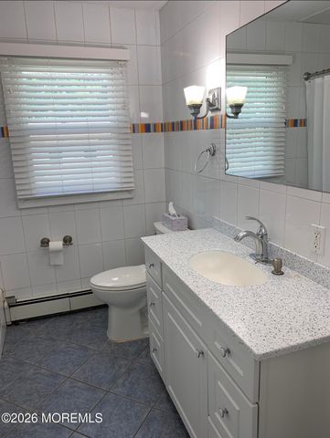 135 Ampere Avenue, Oakhurst, NJ 07755
