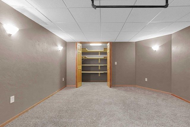 1410 ALCAN DRIVE, Menasha, WI 54952