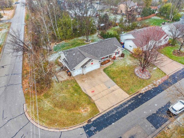 1410 ALCAN DRIVE, Menasha, WI 54952